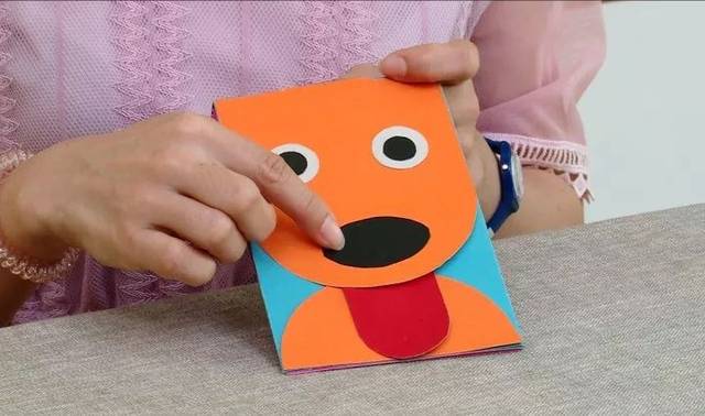 幼儿园手工小狗立体贺卡 幼儿园手工贺卡