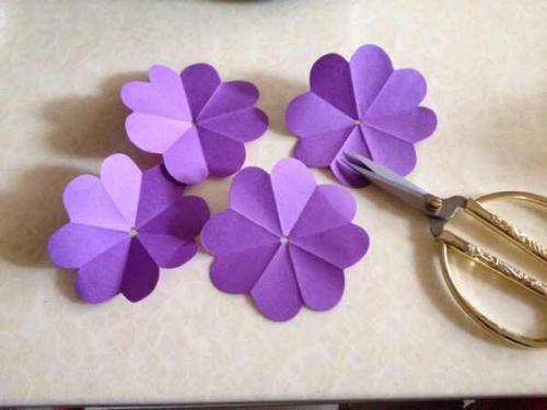彩纸制作立体花贺卡 制作立体花贺卡