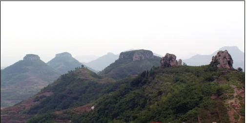 岱崮地貌旅游风景区手抄报 旅游手抄报