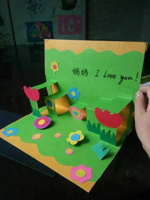 母亲节送什么礼物学生贺卡 送什么礼物贺卡
