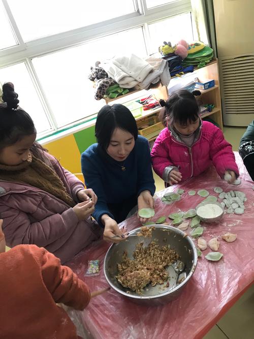 幼儿手工饺子贺卡 幼儿手工贺卡