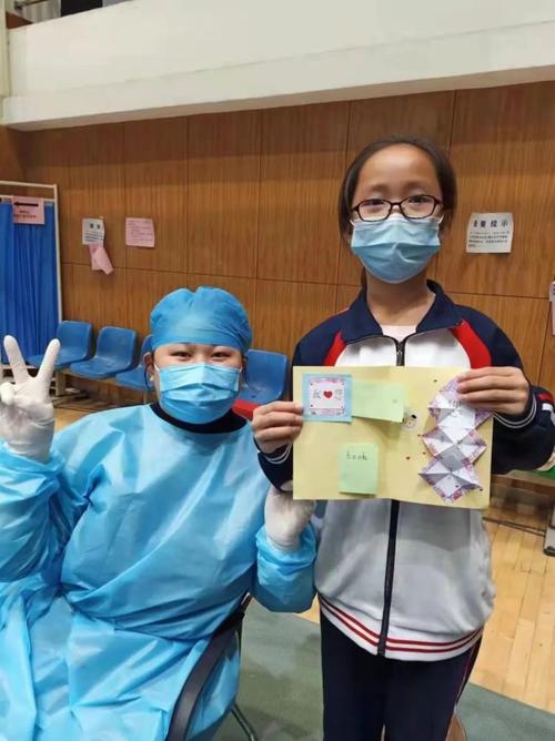 给驰援湖北医护人员做贺卡 医护人员做贺卡